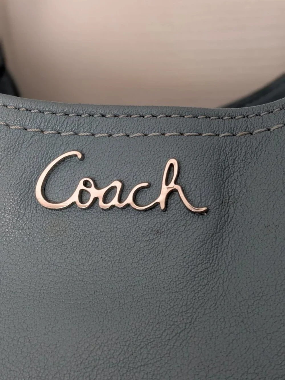 Coach Lexy Pebble Leather Shoulder Bag Large Silver Hardware . - Picture 3 of 14